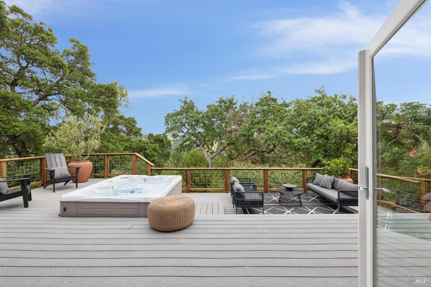 Detail Gallery Image 40 of 48 For 290 Stuyvesant Dr, San Anselmo,  CA 94960 - 4 Beds | 2/1 Baths