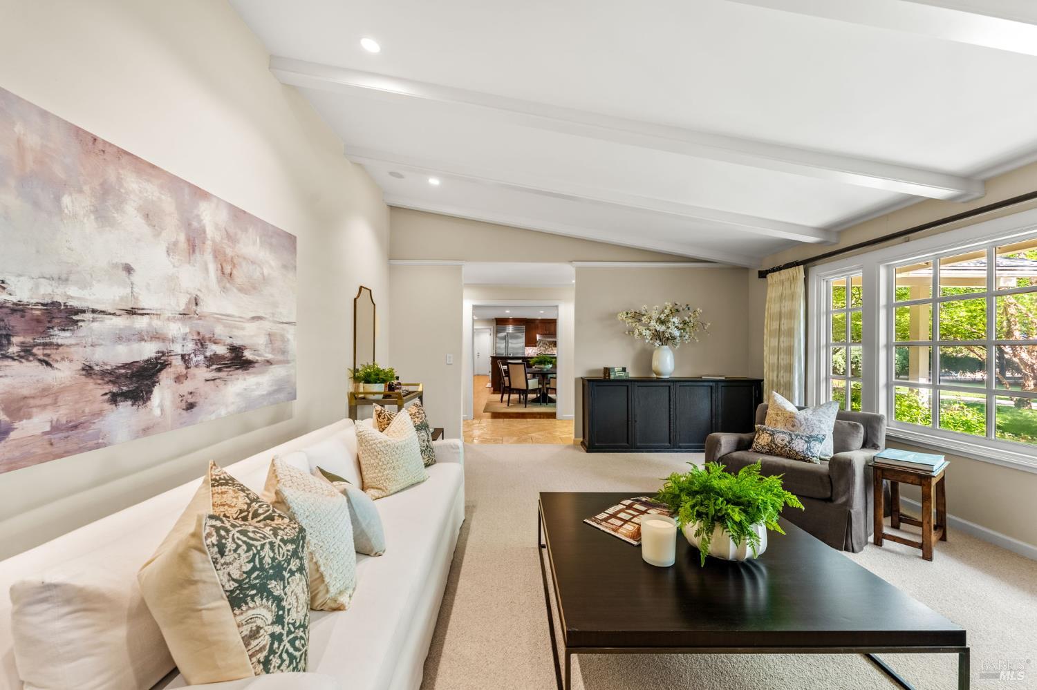 Detail Gallery Image 11 of 67 For 1670 Cabernet Ln, Saint Helena,  CA 94574 - 5 Beds | 5/1 Baths