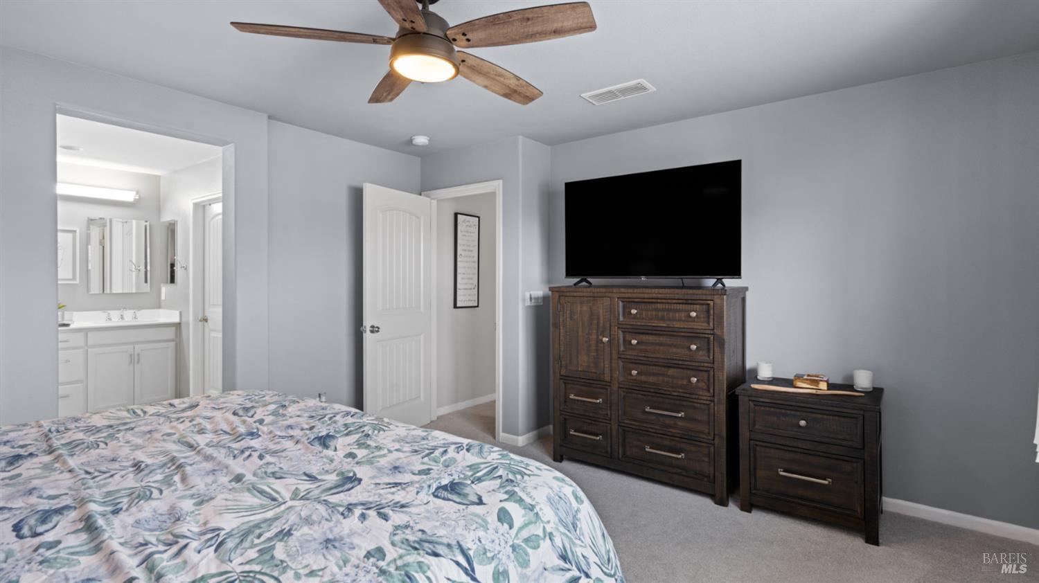 Detail Gallery Image 34 of 62 For 1157 N Station Dr, Vacaville,  CA 95688 - 4 Beds | 2/1 Baths