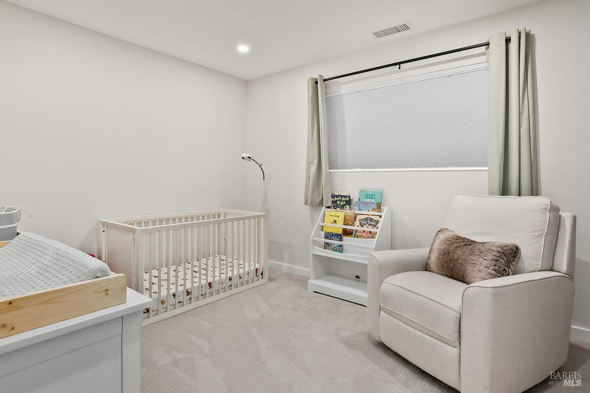 Detail Gallery Image 13 of 23 For 7685 Beverly Dr, Rohnert Park,  CA 94928 - 4 Beds | 2 Baths