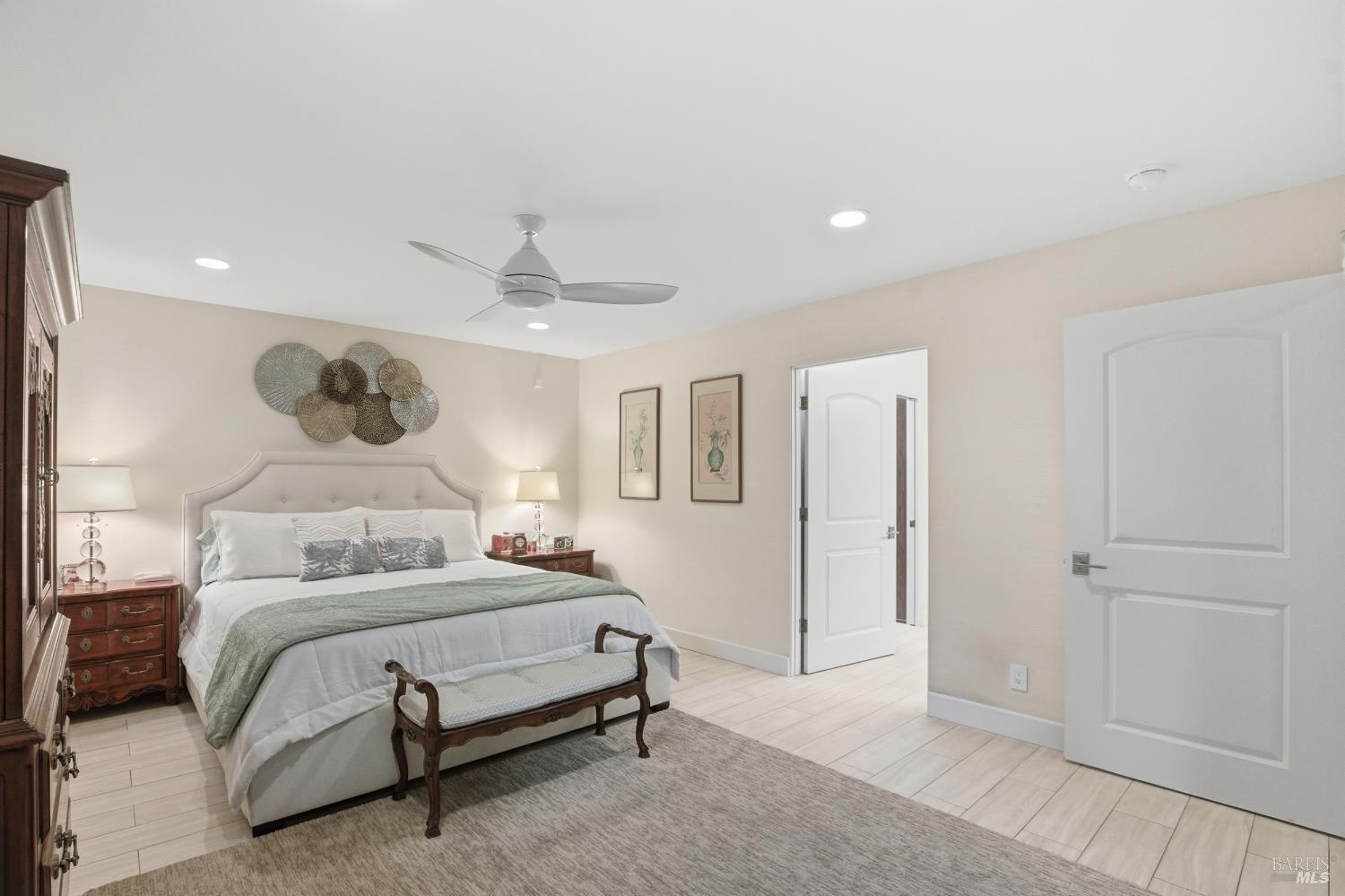 Detail Gallery Image 15 of 32 For 150 Milliken Creek Dr, Napa,  CA 94558 - 2 Beds | 2 Baths