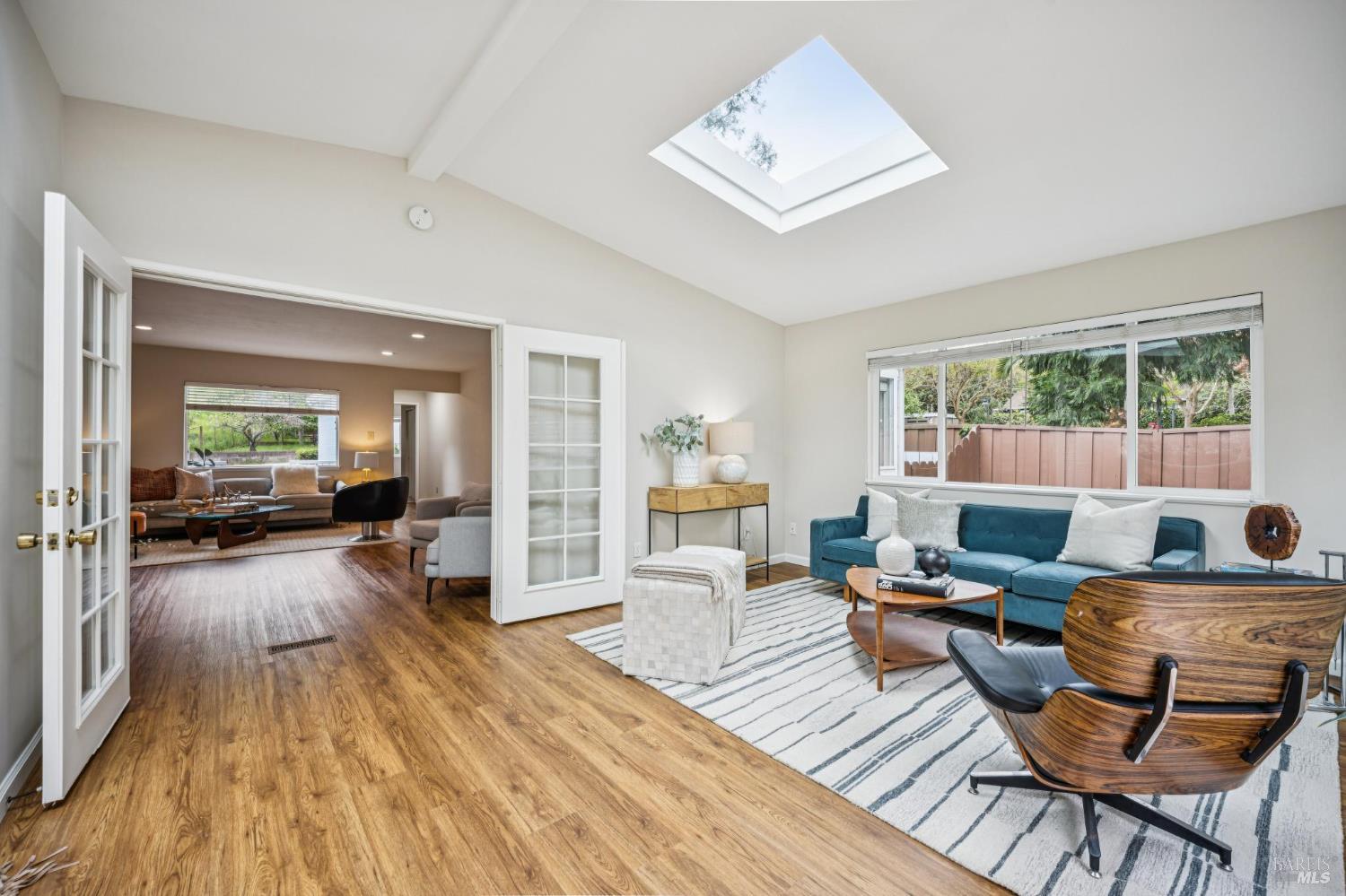 Detail Gallery Image 12 of 43 For 35 San Pablo Ave, San Rafael,  CA 94903 - 3 Beds | 2 Baths