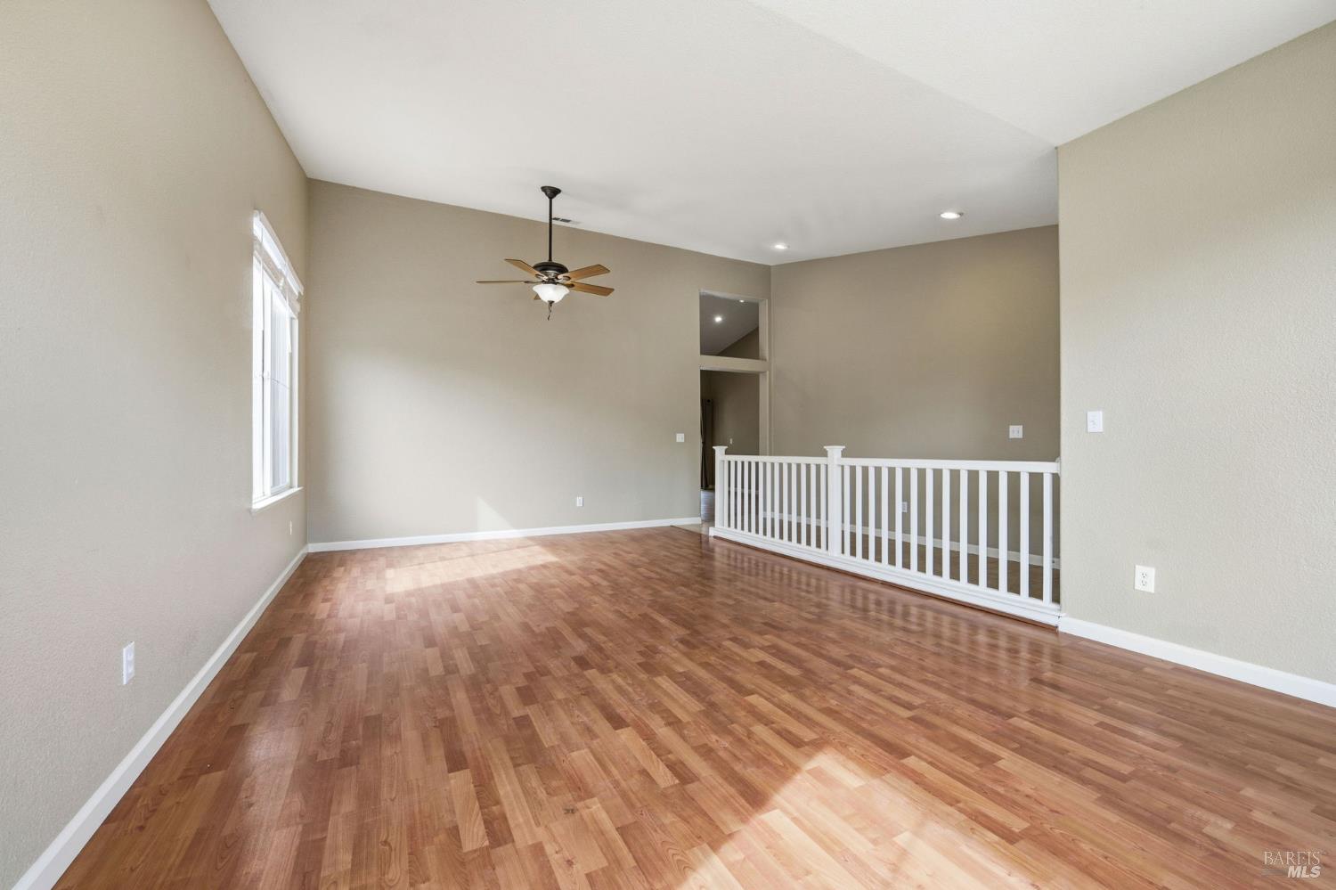 Detail Gallery Image 6 of 78 For 715 Antiquity Dr, Fairfield,  CA 94534 - 5 Beds | 2 Baths