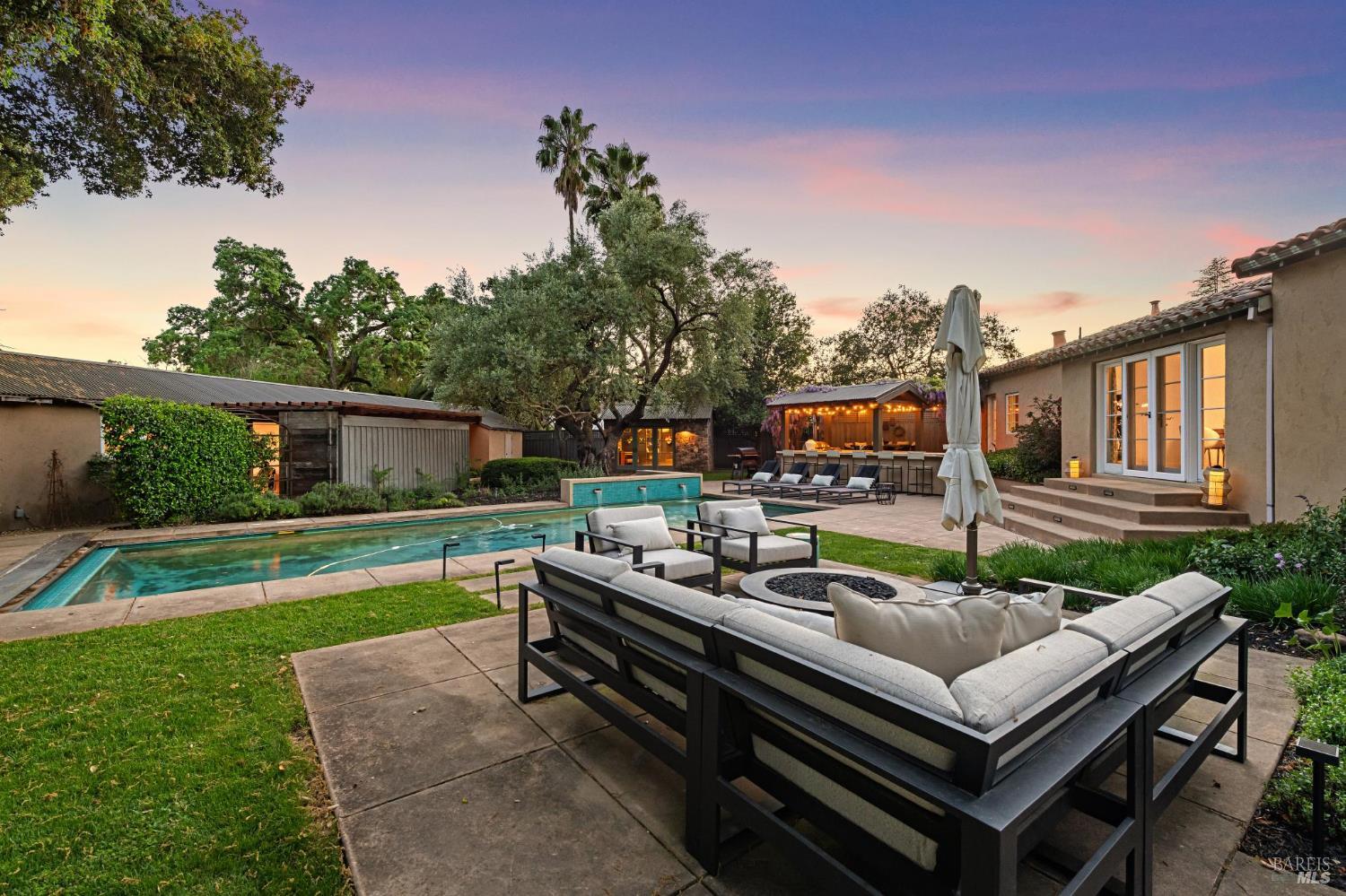 Detail Gallery Image 41 of 71 For 1021 Rose Dr, Napa,  CA 94558 - 4 Beds | 4 Baths