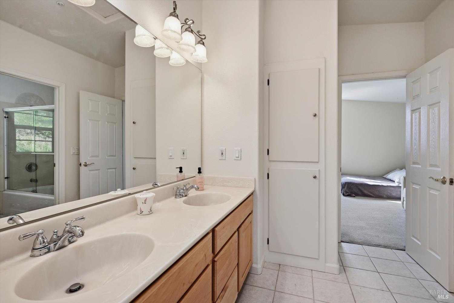 Detail Gallery Image 20 of 58 For 321 Portofino Way, Cloverdale,  CA 95425 - 4 Beds | 3 Baths