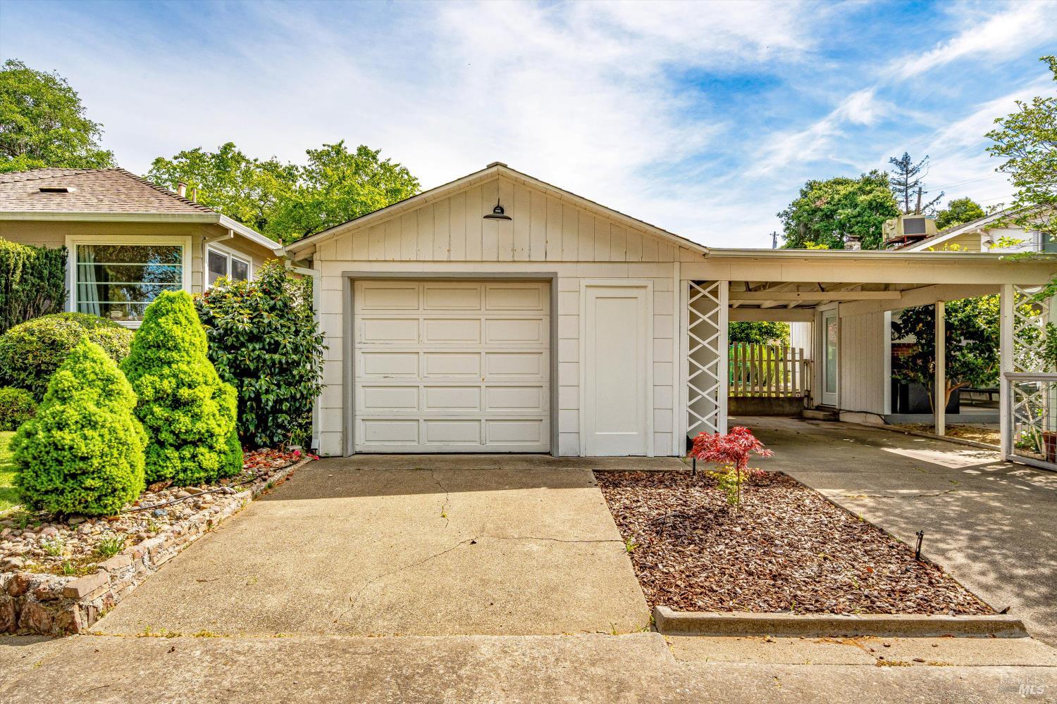 Detail Gallery Image 20 of 35 For 1304 Banks Ave, Napa,  CA 94559 - 3 Beds | 2 Baths