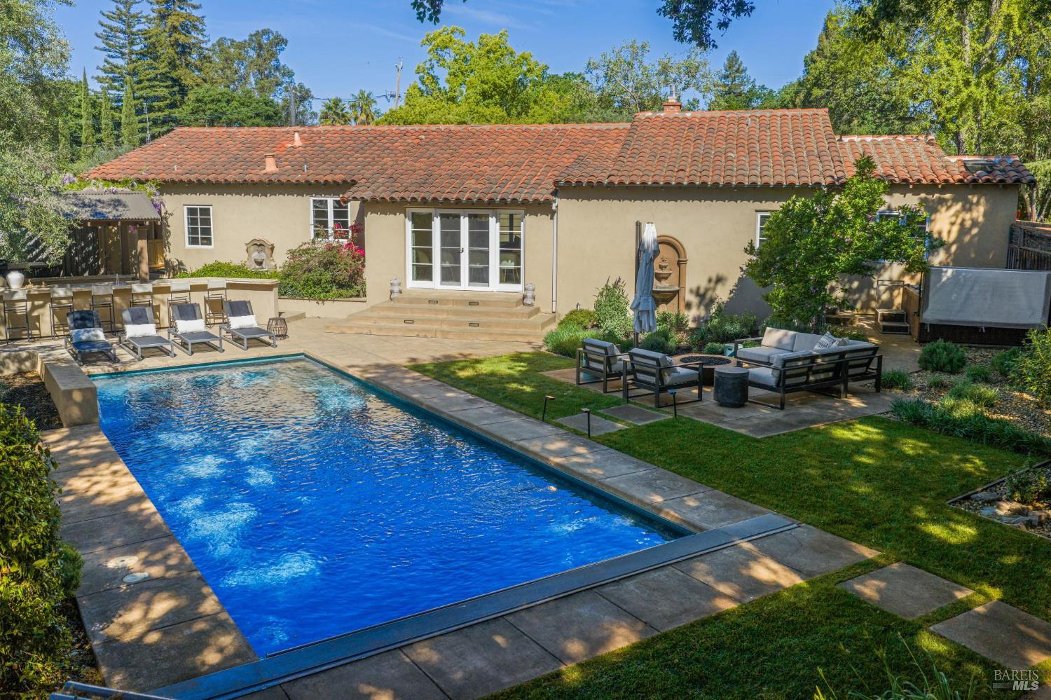 Detail Gallery Image 40 of 71 For 1021 Rose Dr, Napa,  CA 94558 - 4 Beds | 4 Baths