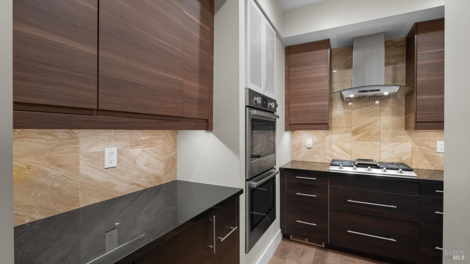 Detail Gallery Image 29 of 74 For 3720 Deauville Pl, Santa Rosa,  CA 95403 - 6 Beds | 4 Baths