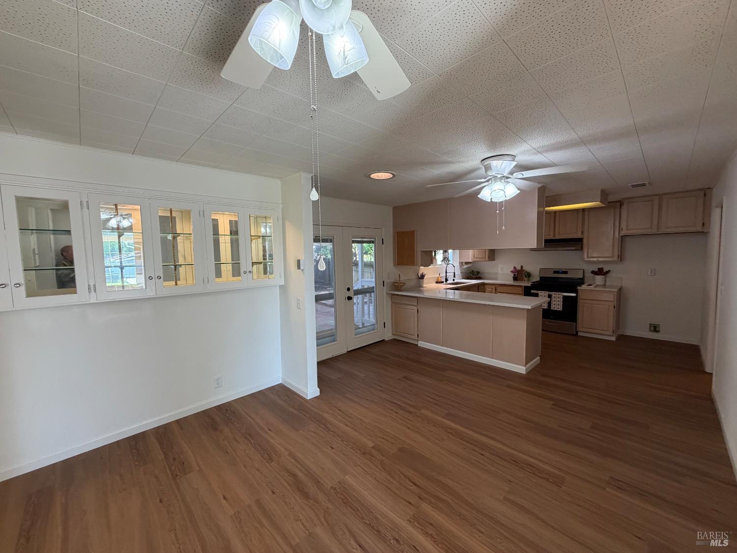 Detail Gallery Image 14 of 53 For 138 Gardiner Way, Rio Vista,  CA 94571 - 5 Beds | 3 Baths