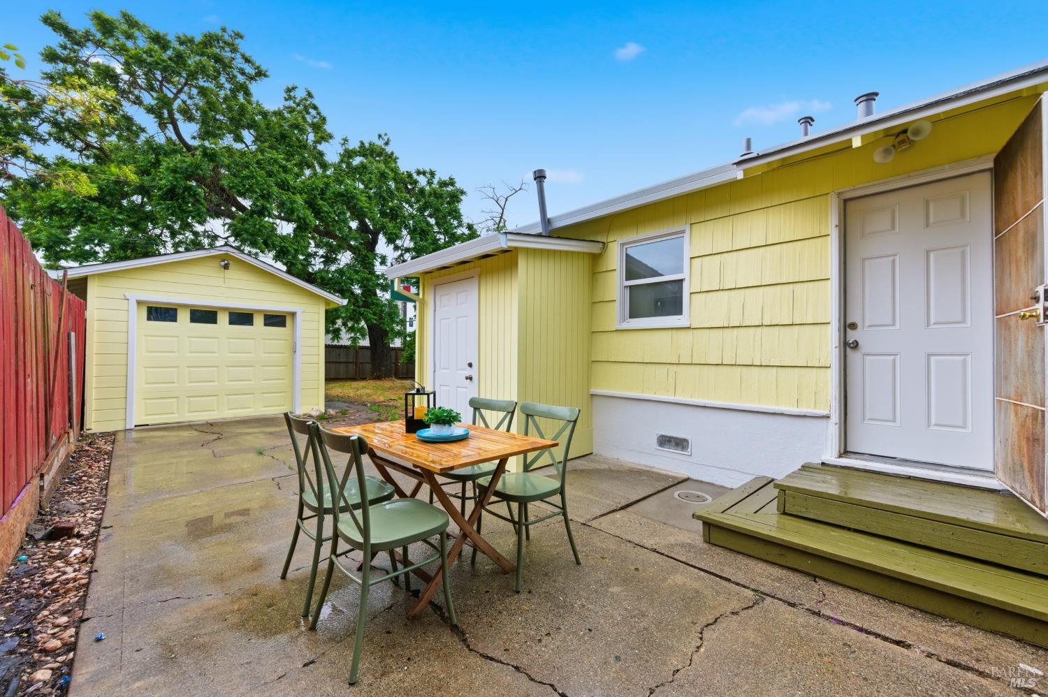 Detail Gallery Image 35 of 41 For 691 Annette Ave, Vallejo,  CA 94591 - 2 Beds | 1 Baths