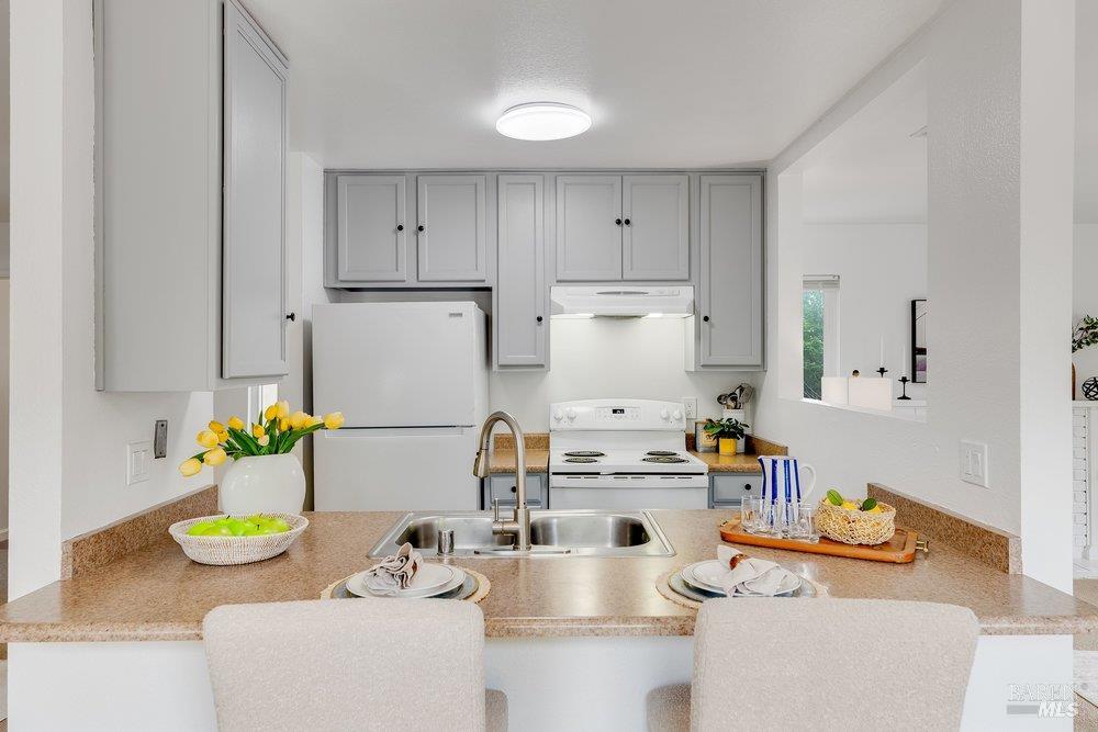 Detail Gallery Image 16 of 87 For 1900 Alice Dr, Vallejo,  CA 94589 - 3 Beds | 2 Baths