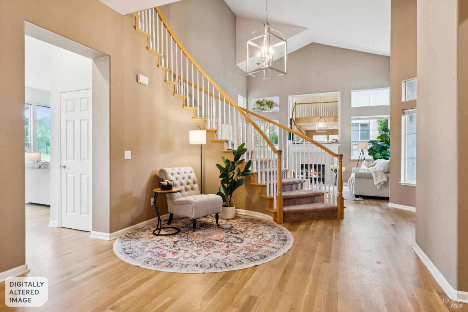 Detail Gallery Image 18 of 49 For 2147 Falcon Ridge Dr, Petaluma,  CA 94954 - 5 Beds | 2/1 Baths