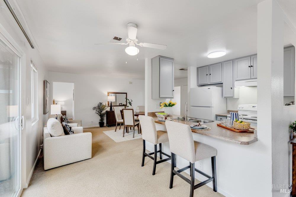 Detail Gallery Image 3 of 87 For 1900 Alice Dr, Vallejo,  CA 94589 - 3 Beds | 2 Baths