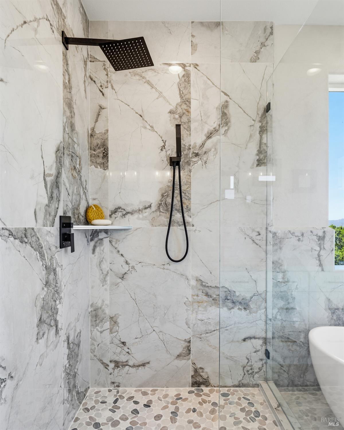 Detail Gallery Image 46 of 57 For 400 Tehuacan Rd, Ukiah,  CA 95482 - 4 Beds | 3 Baths