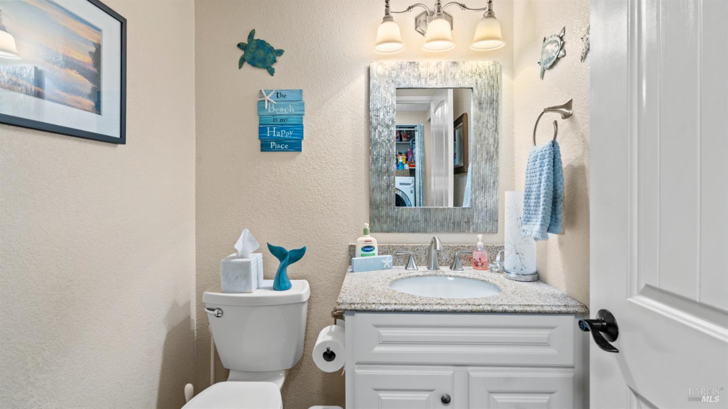 Detail Gallery Image 26 of 72 For 606 Sunnyvale Pl, Vacaville,  CA 95687 - 5 Beds | 2/1 Baths