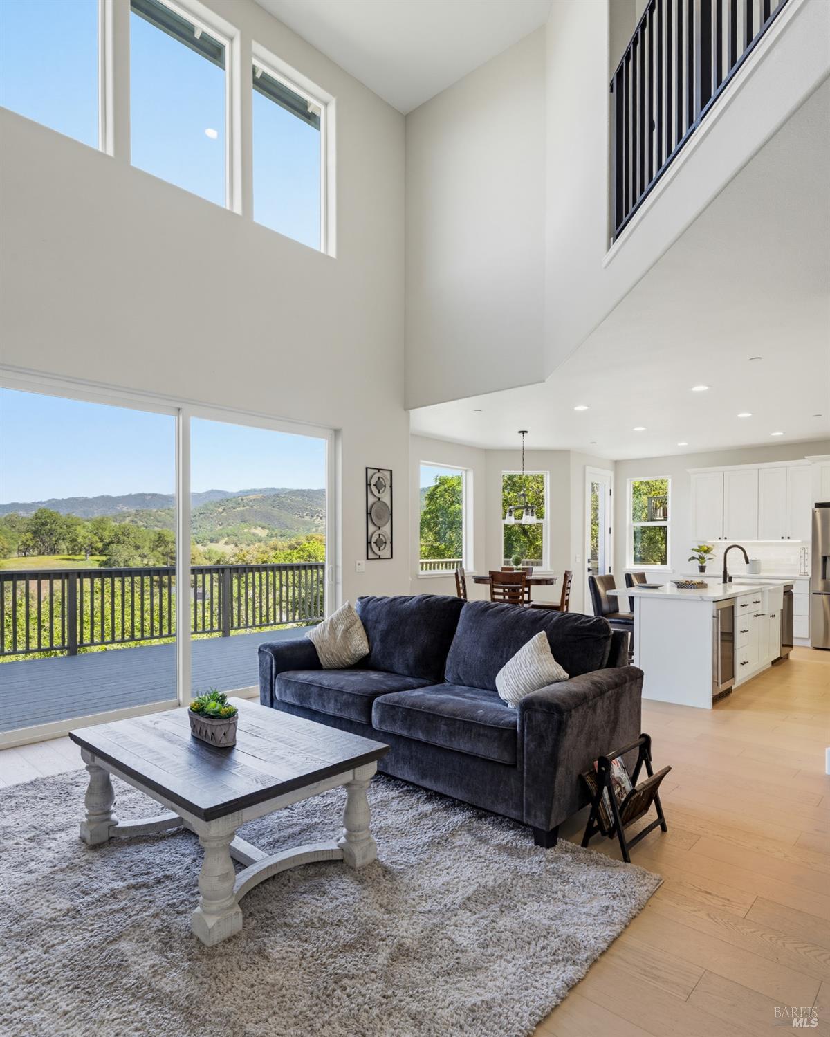 Detail Gallery Image 13 of 57 For 400 Tehuacan Rd, Ukiah,  CA 95482 - 4 Beds | 3 Baths