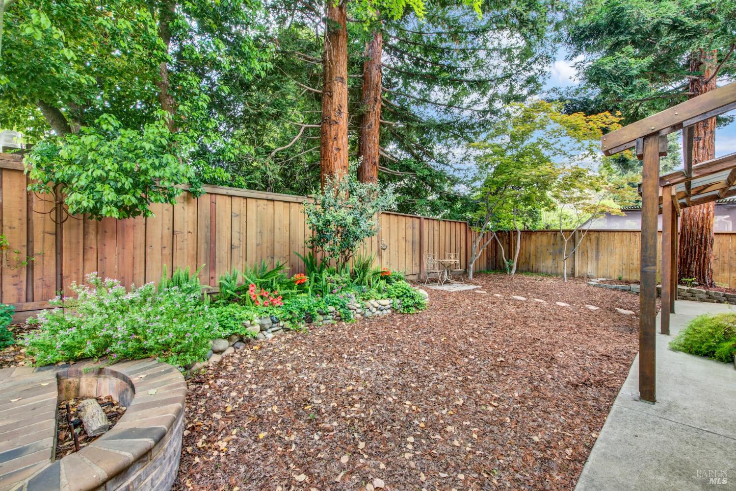 Detail Gallery Image 50 of 71 For 621 Renaissance Ave, Fairfield,  CA 94534 - 3 Beds | 3 Baths