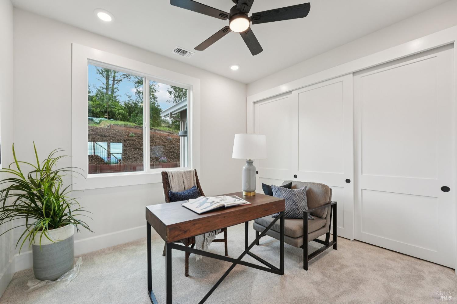 Detail Gallery Image 25 of 80 For 5663 Crystal Dr, Santa Rosa,  CA 95404 - 5 Beds | 3/1 Baths