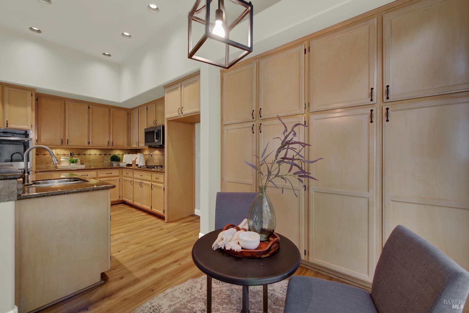 Detail Gallery Image 22 of 71 For 621 Renaissance Ave, Fairfield,  CA 94534 - 3 Beds | 3 Baths