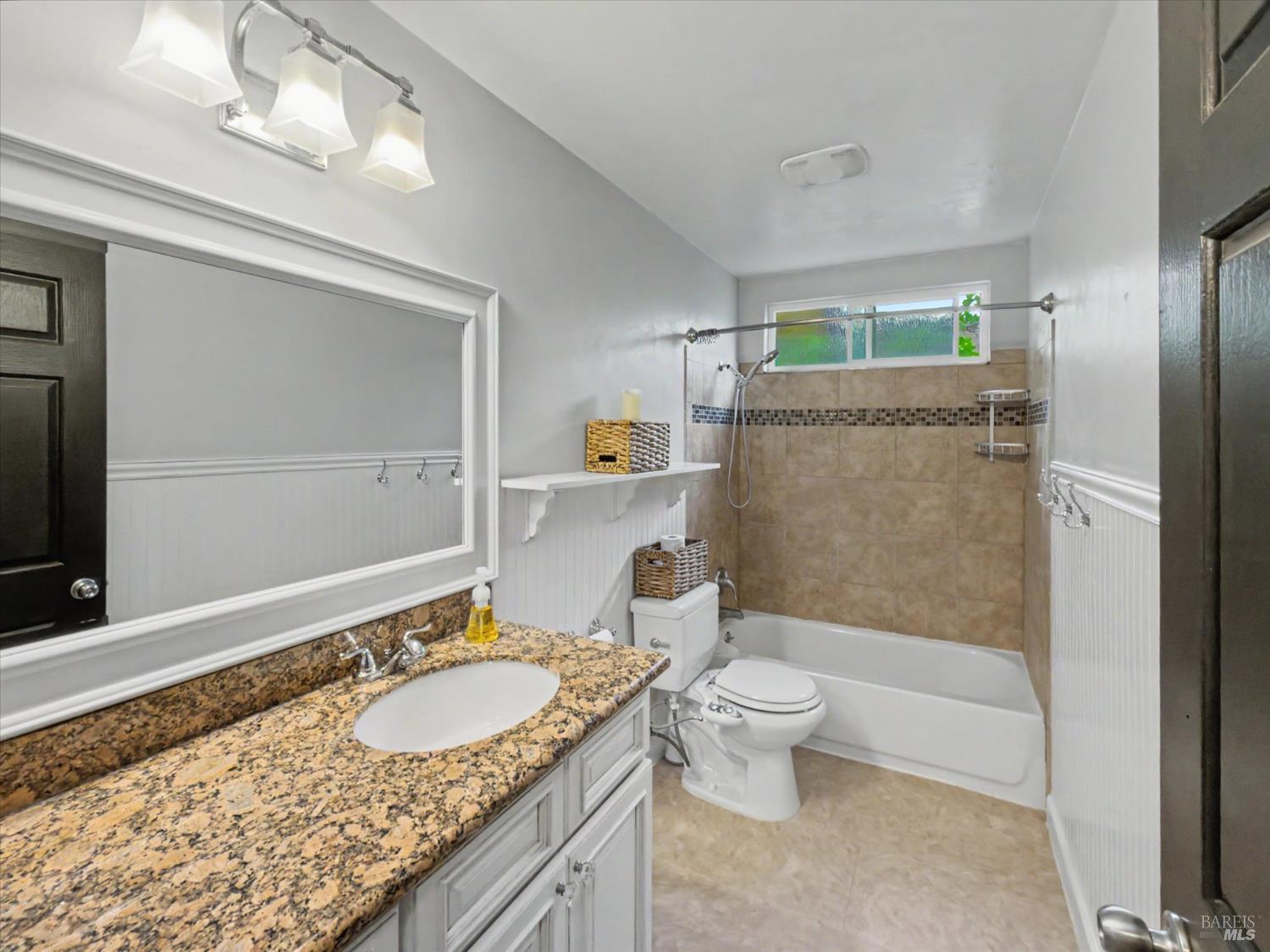 Detail Gallery Image 38 of 68 For 456 Marbella Ln, Vacaville,  CA 95688 - 4 Beds | 2 Baths