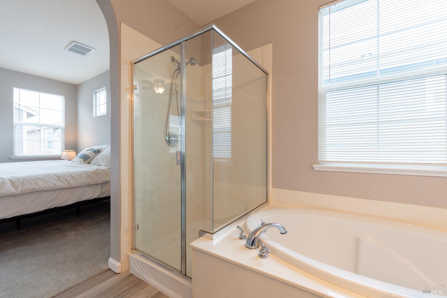 Detail Gallery Image 25 of 36 For 1018 Freedom Dr, Suisun City,  CA 94585 - 4 Beds | 2/1 Baths