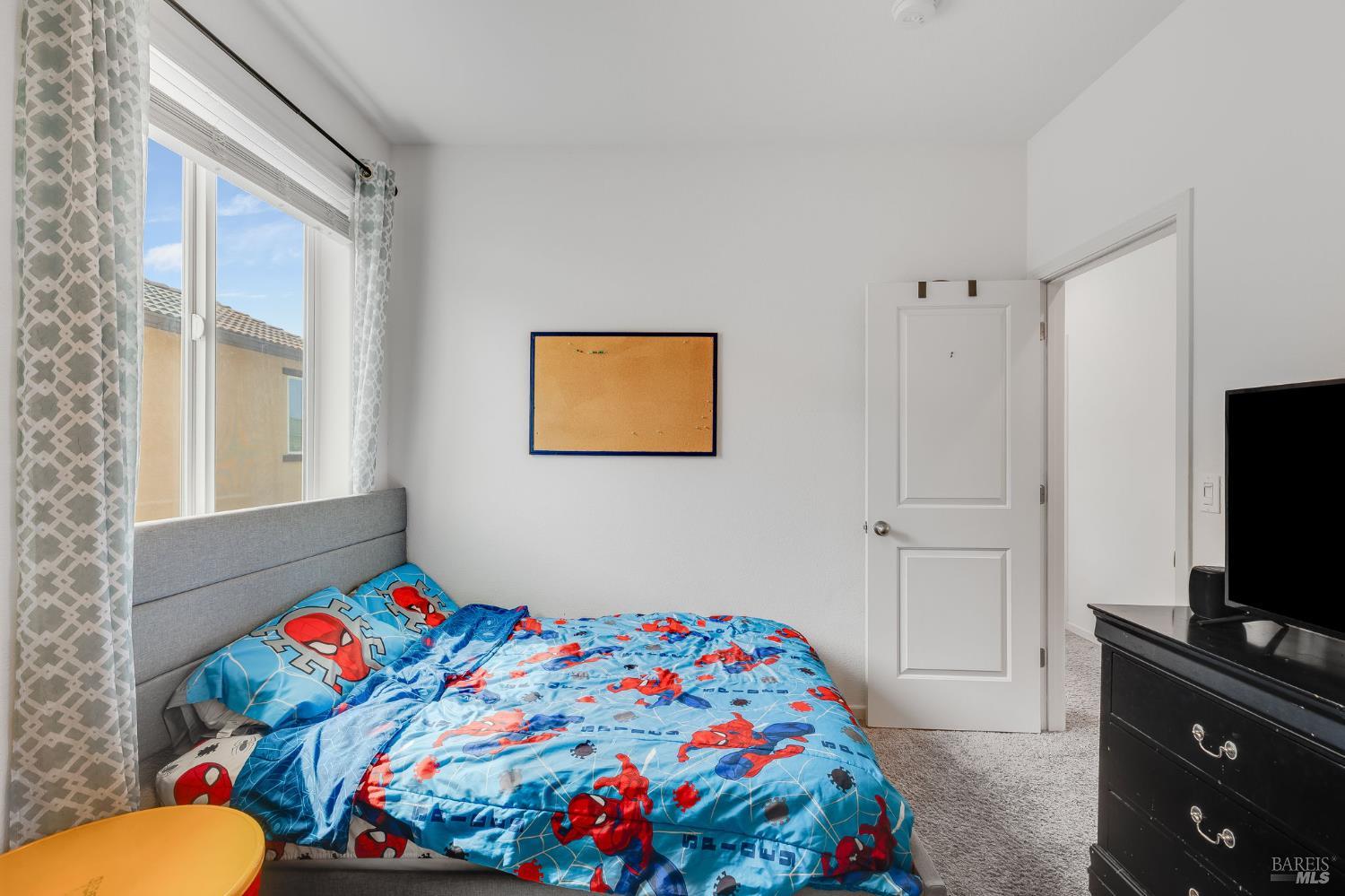 Detail Gallery Image 21 of 64 For 543 Vega Way, Vacaville,  CA 95687 - 3 Beds | 2/1 Baths