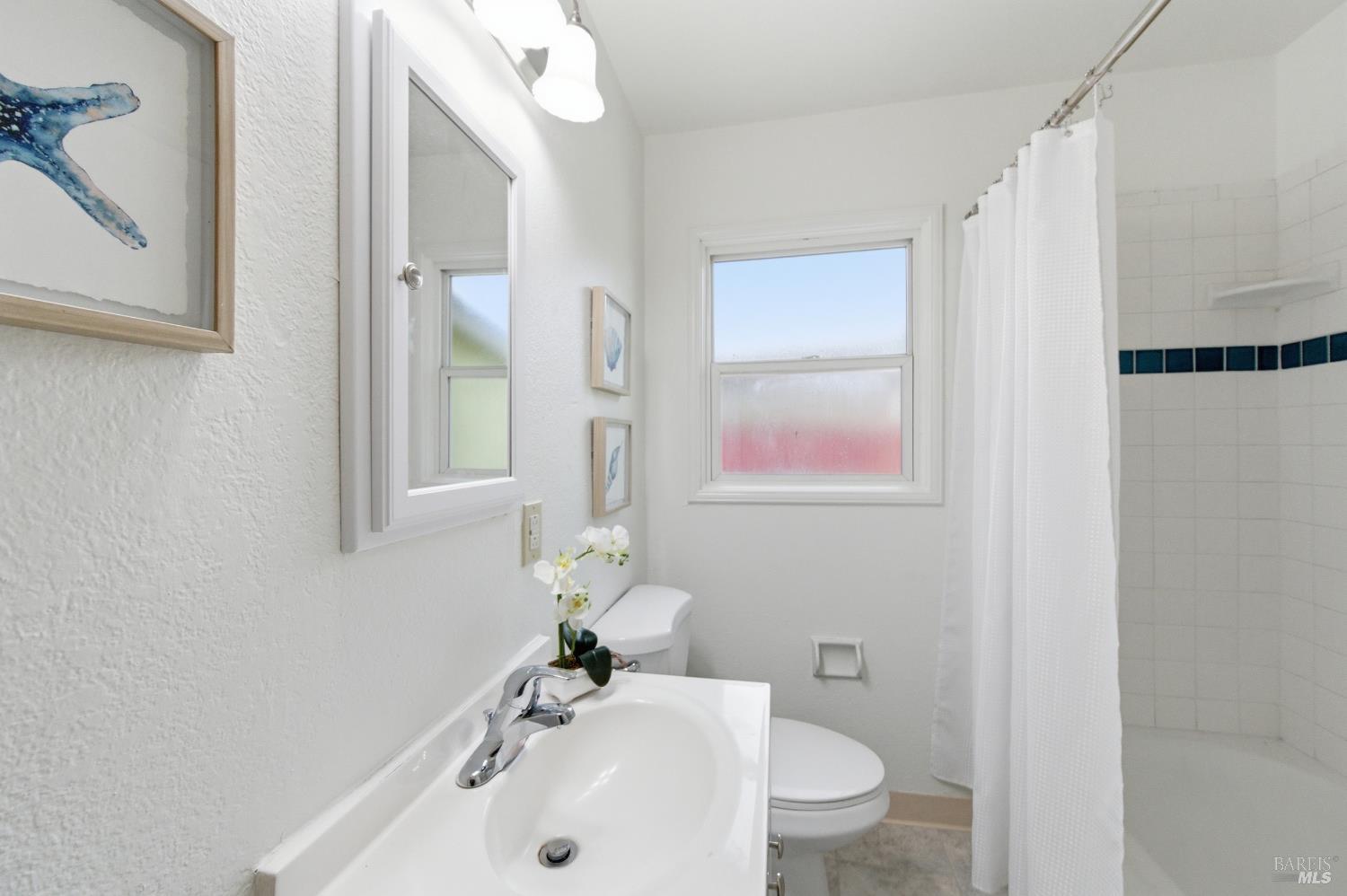 Detail Gallery Image 26 of 41 For 691 Annette Ave, Vallejo,  CA 94591 - 2 Beds | 1 Baths