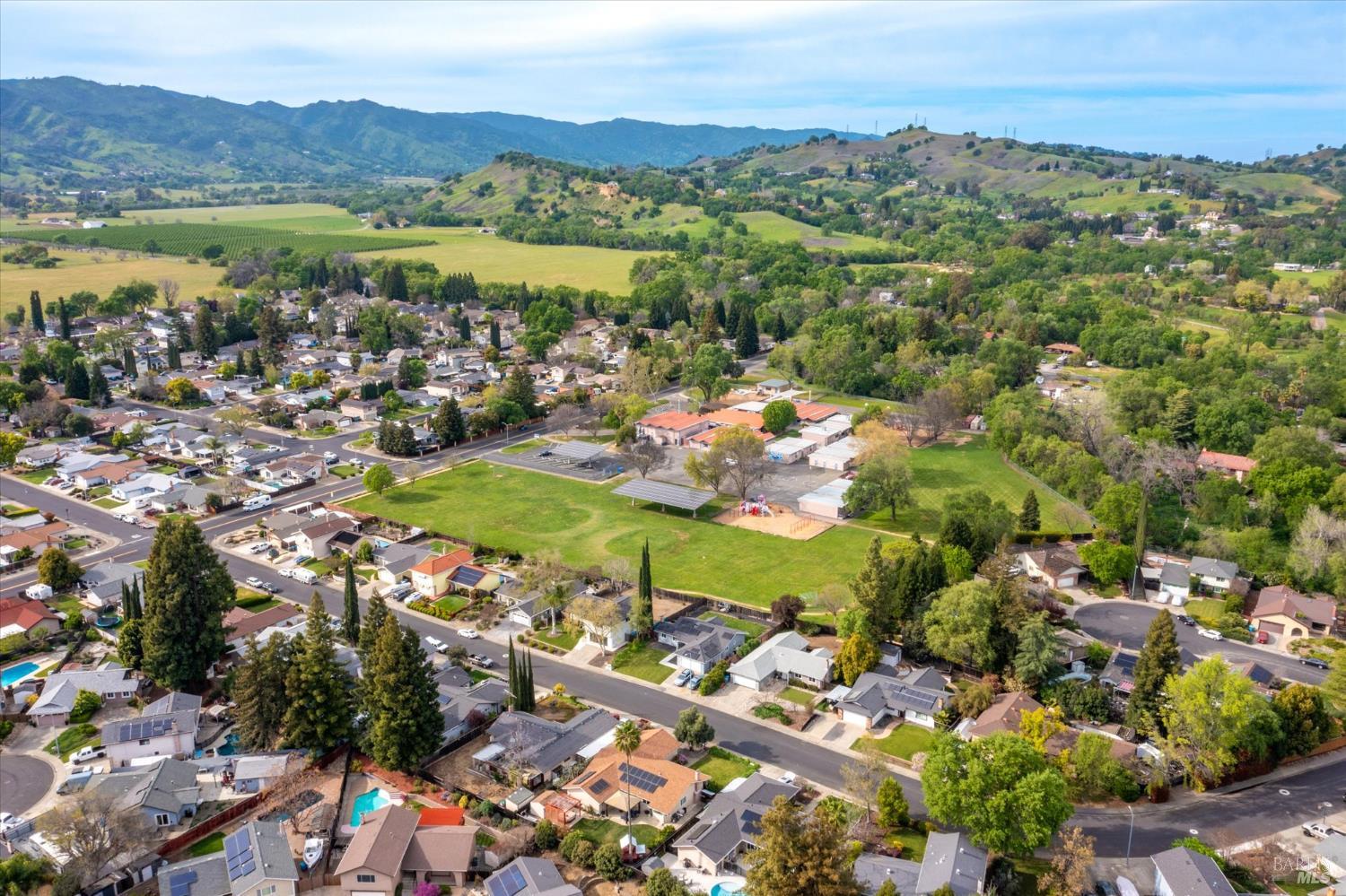 Detail Gallery Image 60 of 68 For 456 Marbella Ln, Vacaville,  CA 95688 - 4 Beds | 2 Baths