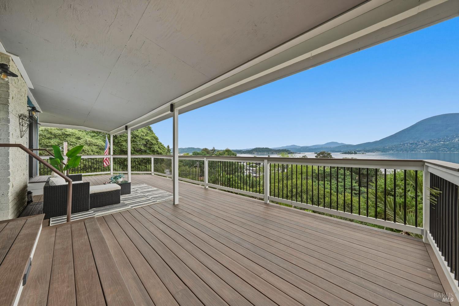 Detail Gallery Image 39 of 52 For 9480 Glenhaven Dr, Glenhaven,  CA 95443 - 2 Beds | 2 Baths