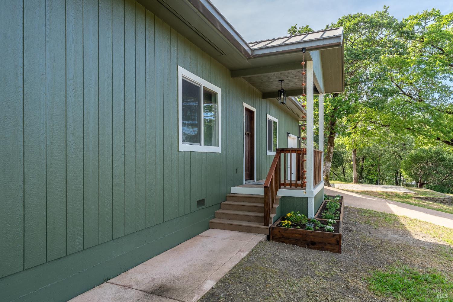 Detail Gallery Image 4 of 25 For 1461 Ponderosa Way, Redwood Valley,  CA 95470 - 3 Beds | 2 Baths