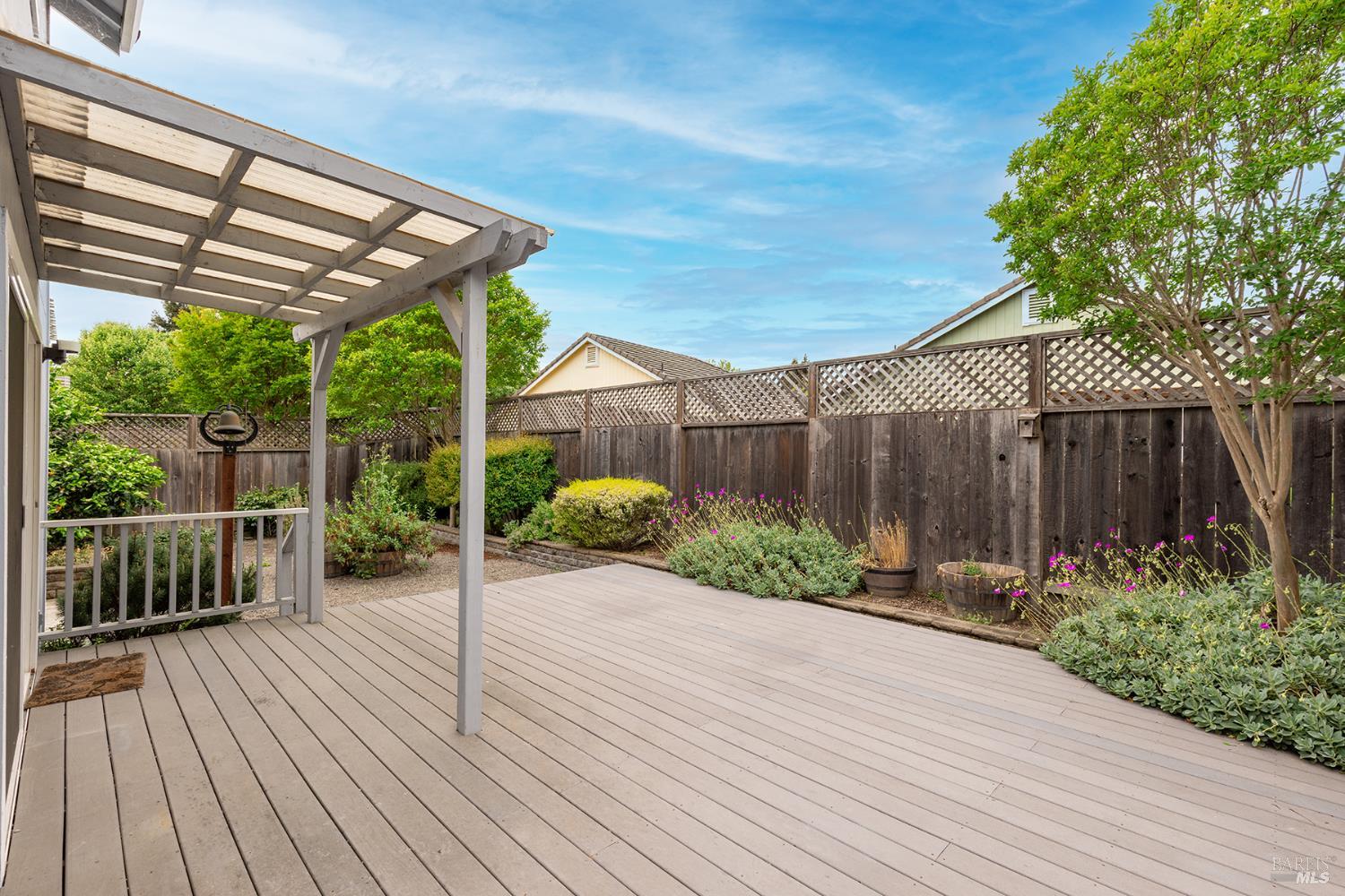 Detail Gallery Image 37 of 47 For 349 Sugar Maple Ln, Windsor,  CA 95492 - 3 Beds | 2 Baths