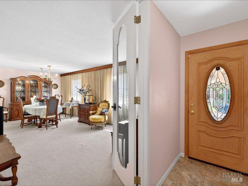 Detail Gallery Image 2 of 30 For 5484 San Jose Dr, Pleasanton,  CA 94566 - 3 Beds | 2 Baths