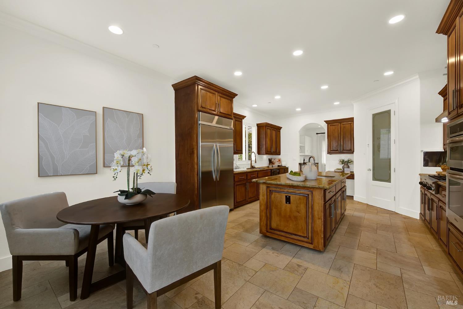 Detail Gallery Image 23 of 95 For 213 Cardwell Ct, Napa,  CA 94559 - 4 Beds | 3/1 Baths