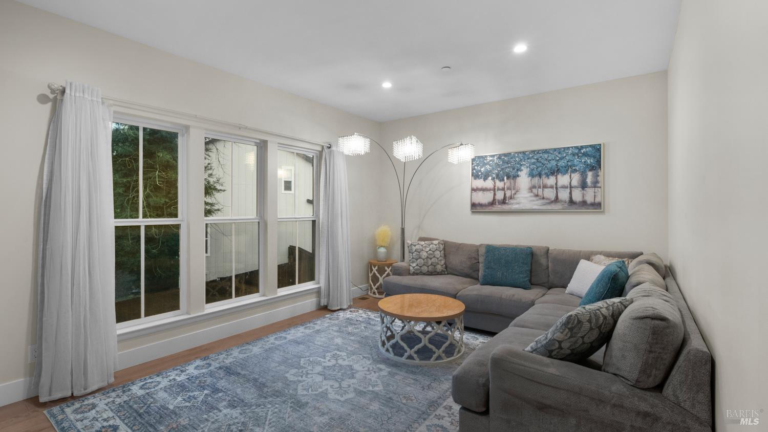 Detail Gallery Image 45 of 74 For 3720 Deauville Pl, Santa Rosa,  CA 95403 - 6 Beds | 4 Baths