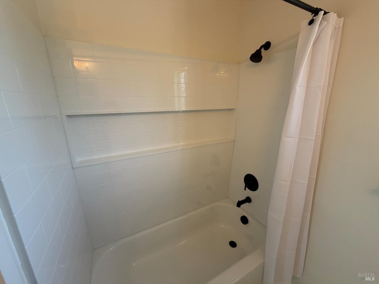 Detail Gallery Image 35 of 53 For 138 Gardiner Way, Rio Vista,  CA 94571 - 5 Beds | 3 Baths