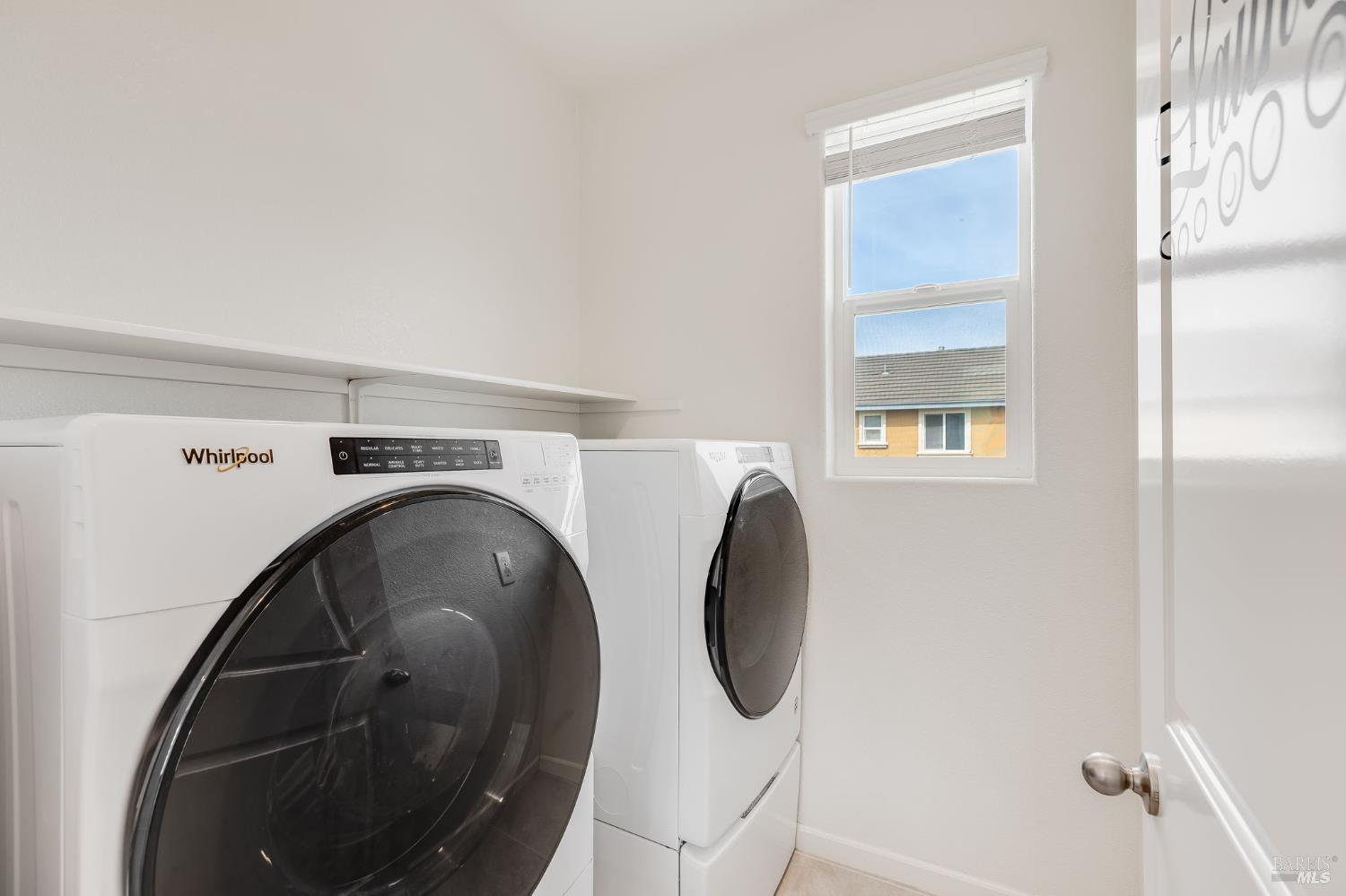 Detail Gallery Image 29 of 64 For 543 Vega Way, Vacaville,  CA 95687 - 3 Beds | 2/1 Baths