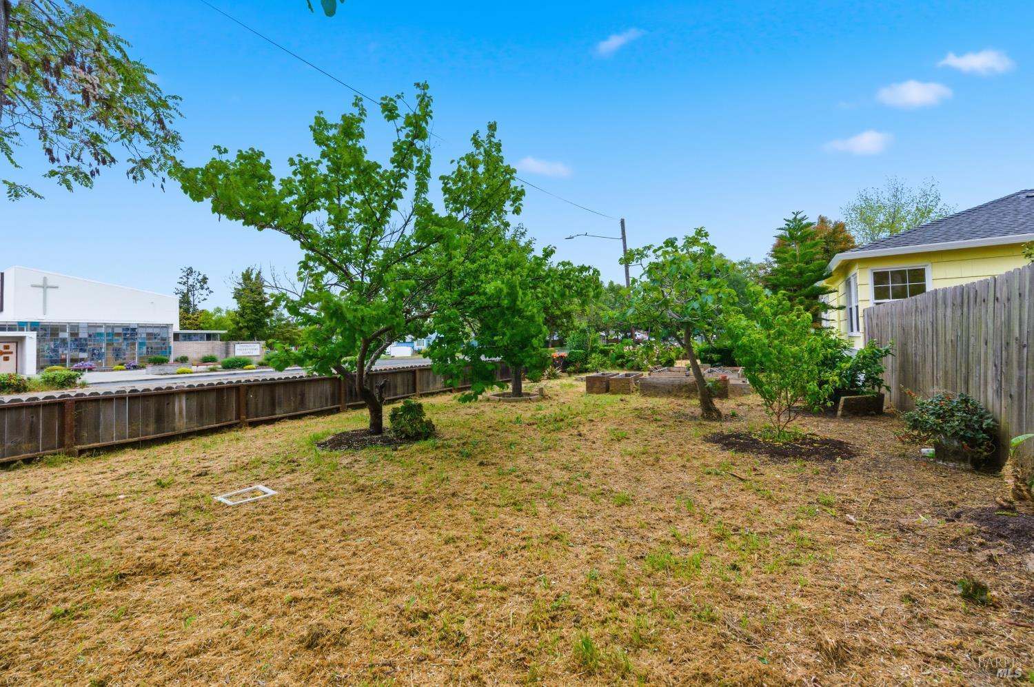 Detail Gallery Image 33 of 41 For 691 Annette Ave, Vallejo,  CA 94591 - 2 Beds | 1 Baths
