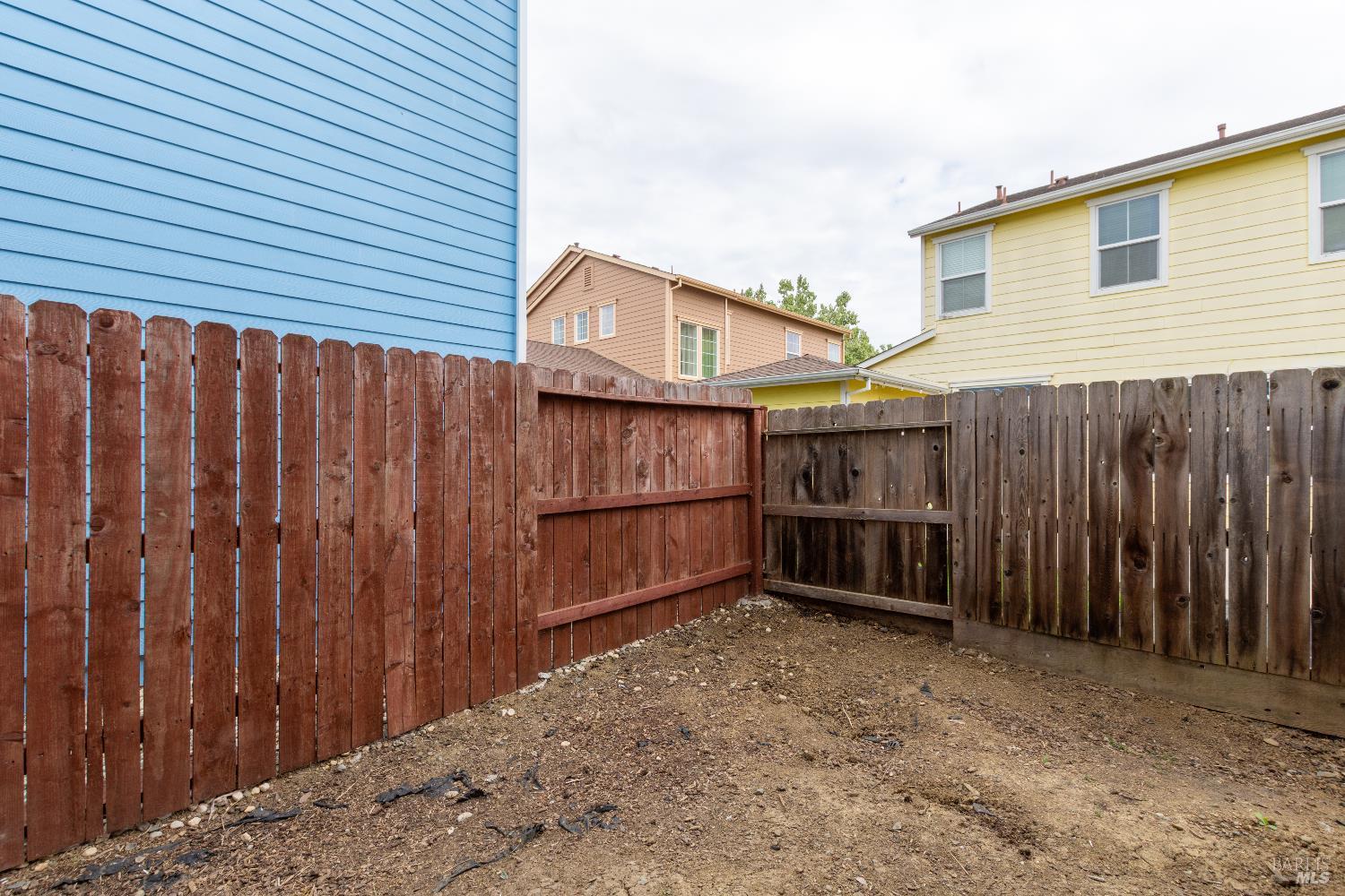 Detail Gallery Image 31 of 36 For 1018 Freedom Dr, Suisun City,  CA 94585 - 4 Beds | 2/1 Baths