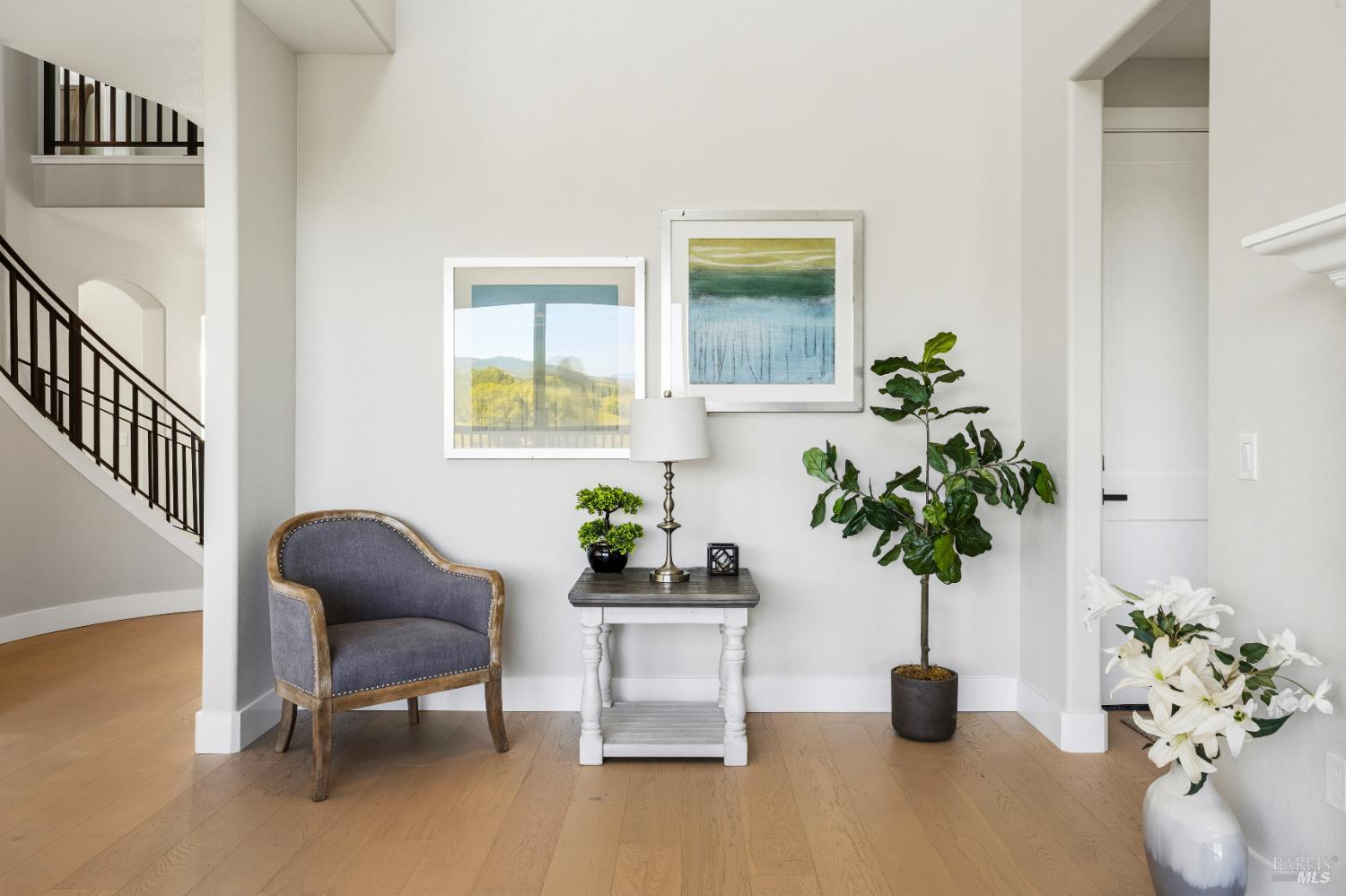 Detail Gallery Image 10 of 57 For 400 Tehuacan Rd, Ukiah,  CA 95482 - 4 Beds | 3 Baths