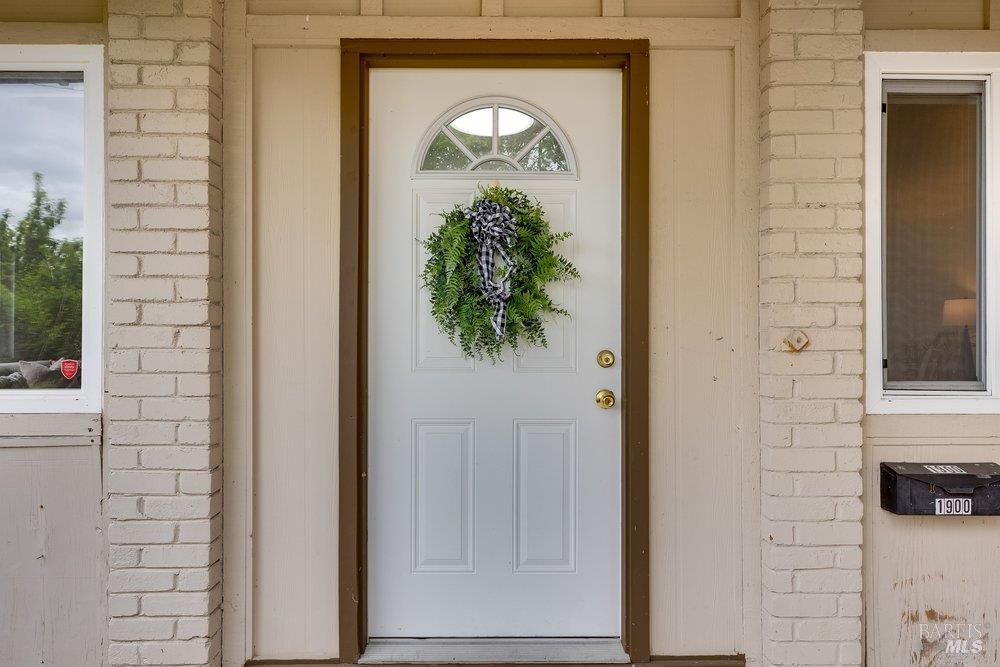 Detail Gallery Image 5 of 87 For 1900 Alice Dr, Vallejo,  CA 94589 - 3 Beds | 2 Baths