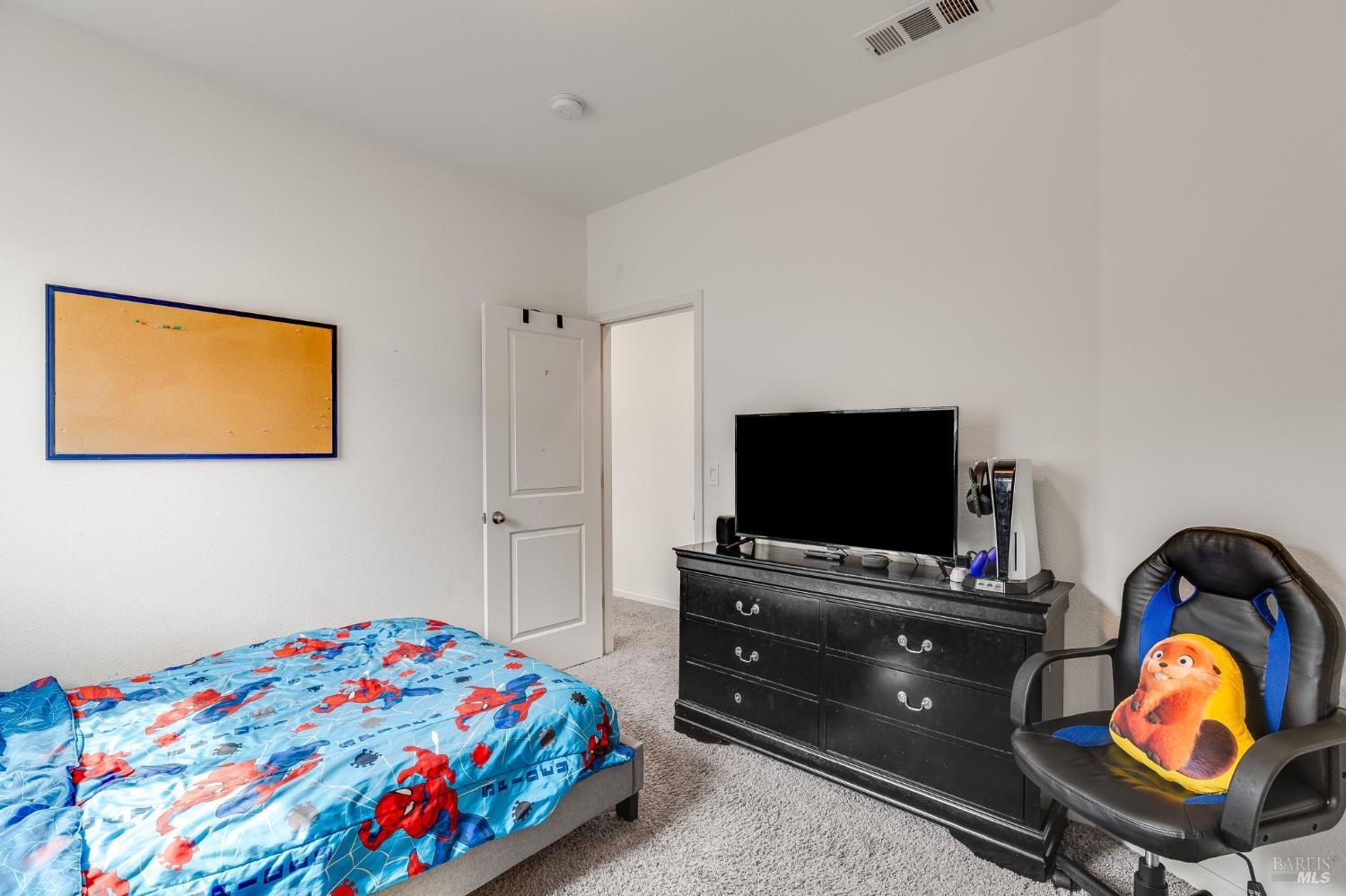 Detail Gallery Image 22 of 64 For 543 Vega Way, Vacaville,  CA 95687 - 3 Beds | 2/1 Baths