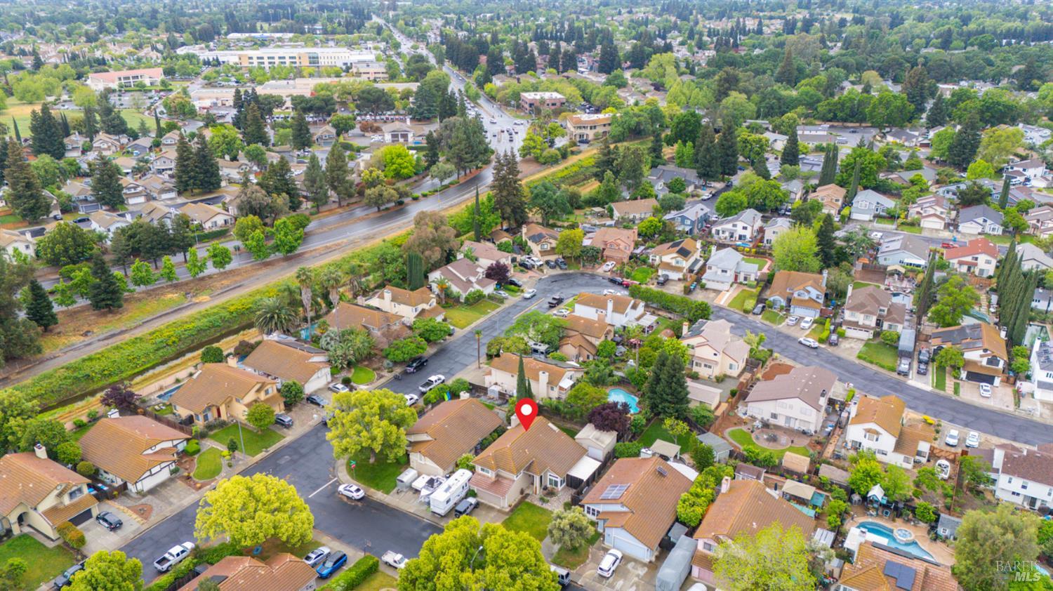 Detail Gallery Image 66 of 72 For 606 Sunnyvale Pl, Vacaville,  CA 95687 - 5 Beds | 2/1 Baths