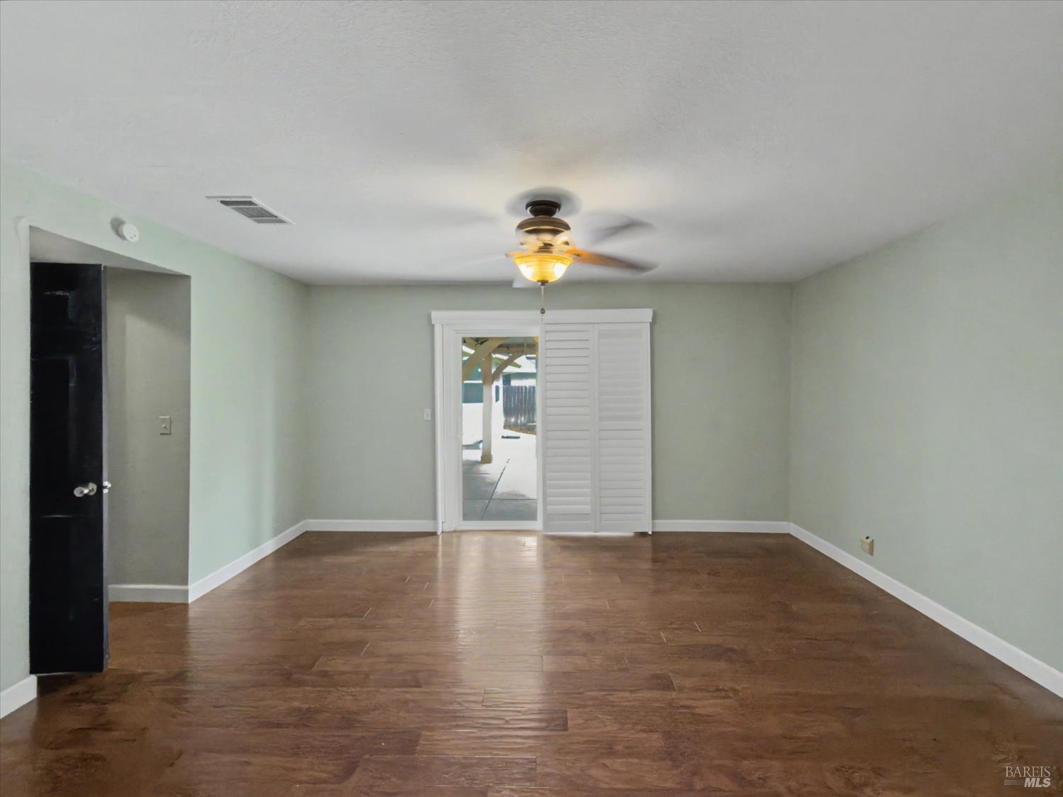 Detail Gallery Image 36 of 68 For 456 Marbella Ln, Vacaville,  CA 95688 - 4 Beds | 2 Baths