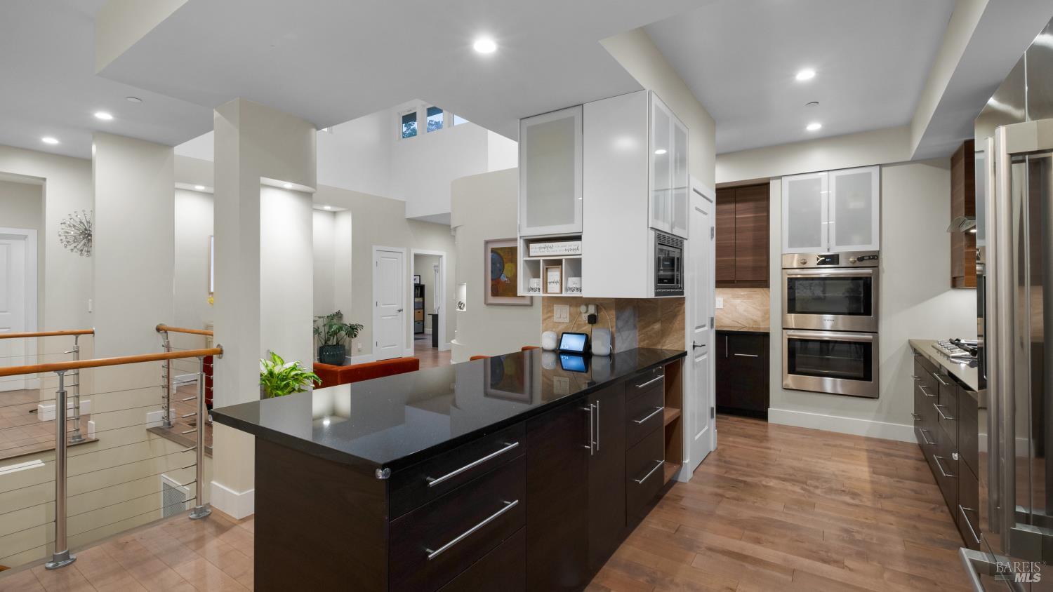 Detail Gallery Image 2 of 74 For 3720 Deauville Pl, Santa Rosa,  CA 95403 - 6 Beds | 4 Baths