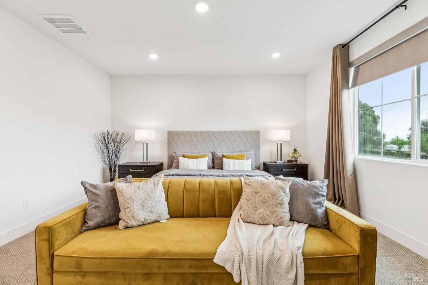 Detail Gallery Image 29 of 52 For 2919 Shaver St, Fairfield,  CA 94533 - 4 Beds | 3 Baths