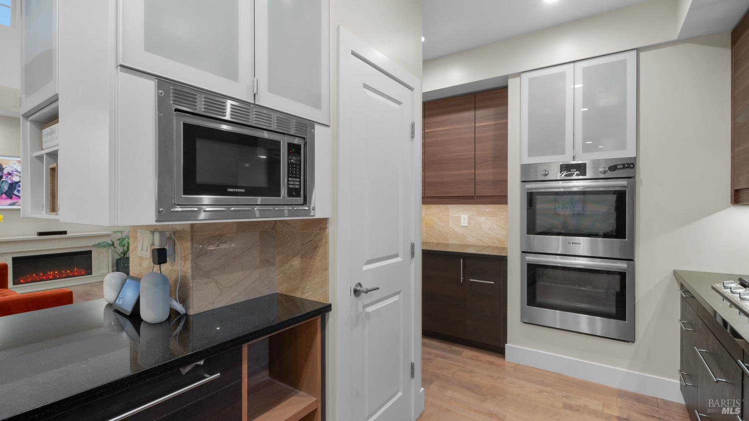 Detail Gallery Image 27 of 74 For 3720 Deauville Pl, Santa Rosa,  CA 95403 - 6 Beds | 4 Baths