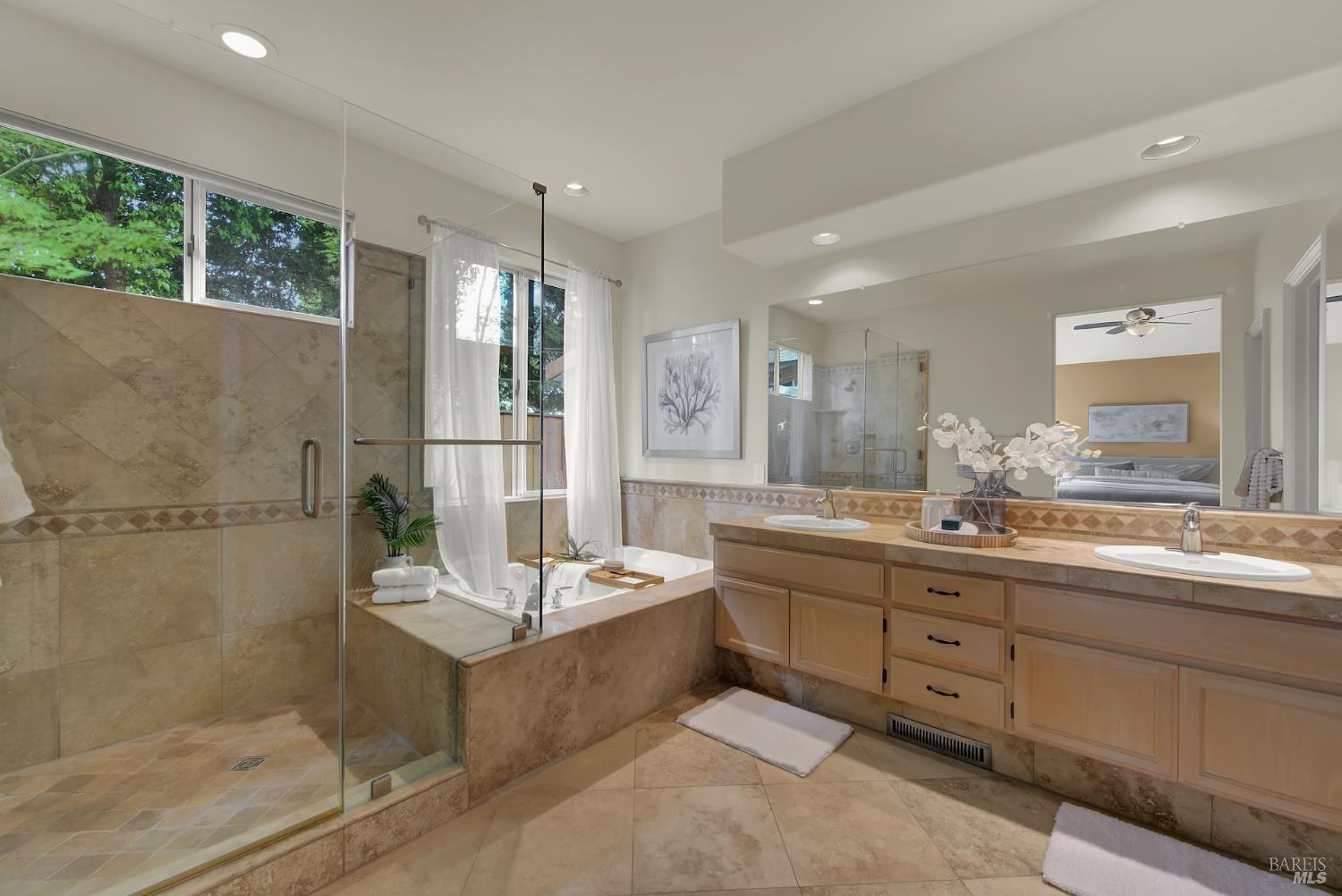 Detail Gallery Image 39 of 71 For 621 Renaissance Ave, Fairfield,  CA 94534 - 3 Beds | 3 Baths