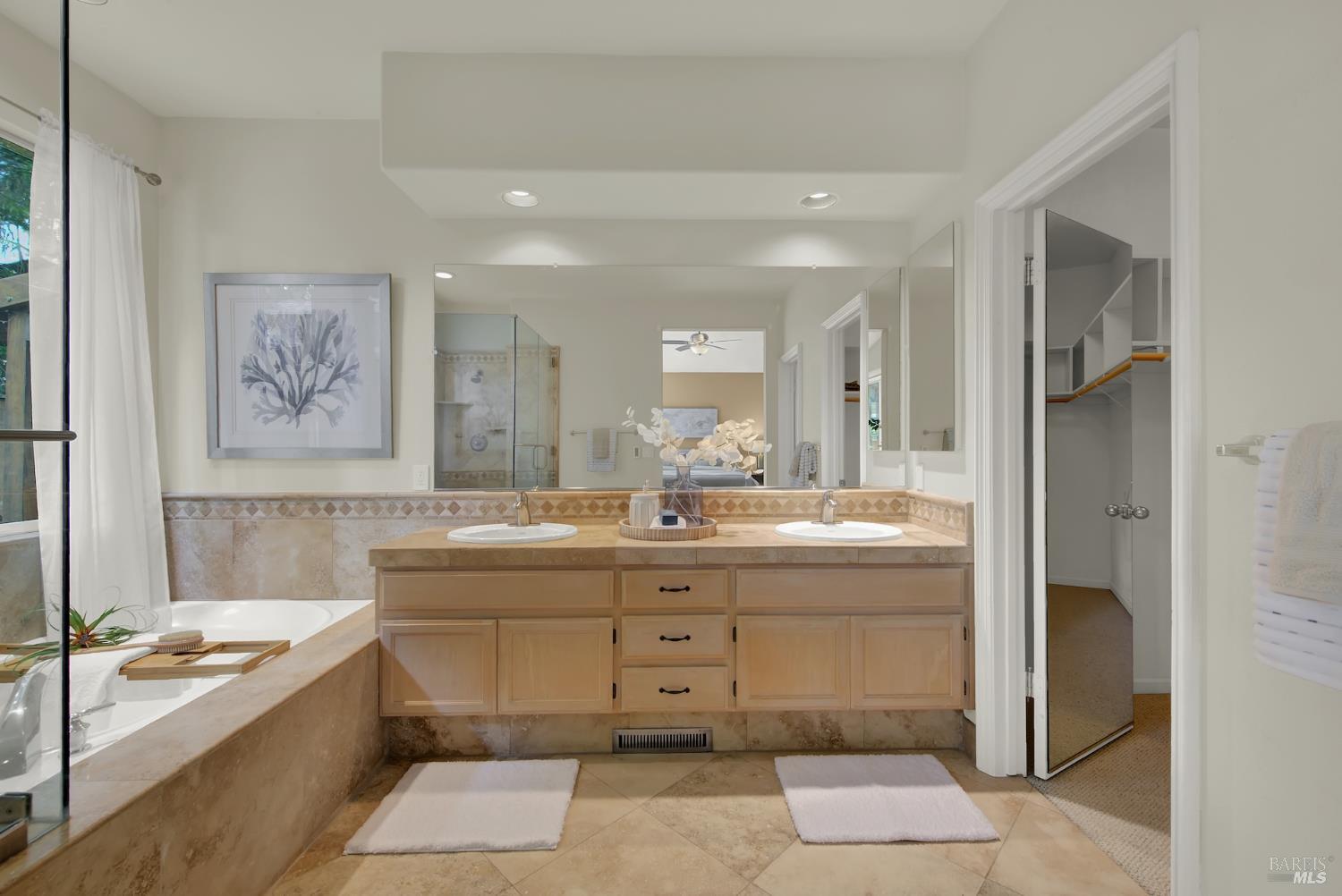 Detail Gallery Image 40 of 71 For 621 Renaissance Ave, Fairfield,  CA 94534 - 3 Beds | 3 Baths