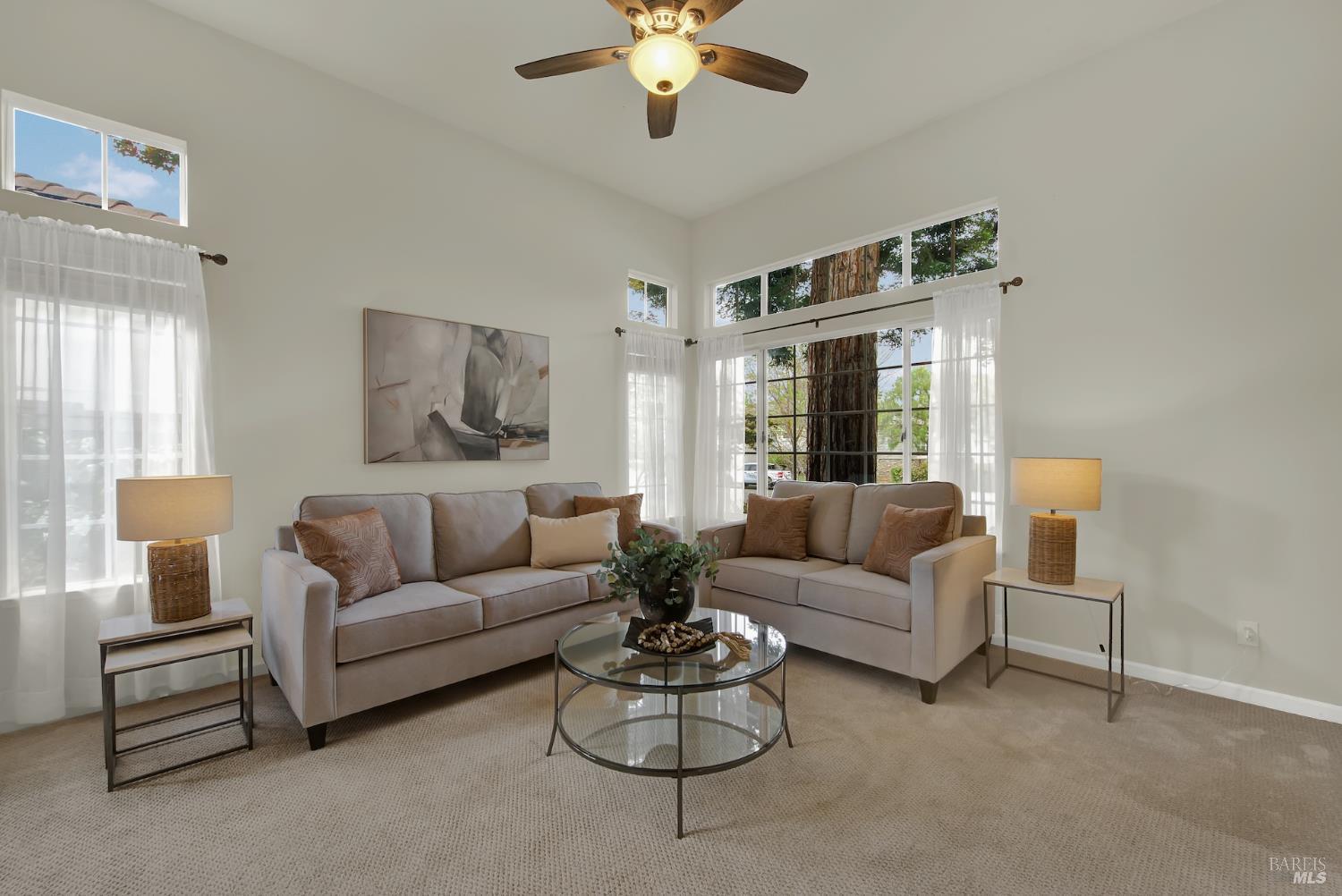 Detail Gallery Image 9 of 71 For 621 Renaissance Ave, Fairfield,  CA 94534 - 3 Beds | 3 Baths