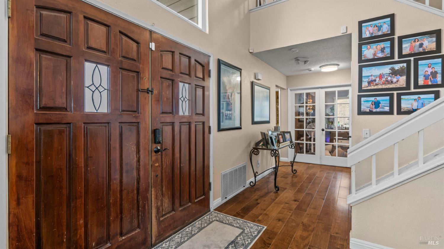 Detail Gallery Image 15 of 72 For 606 Sunnyvale Pl, Vacaville,  CA 95687 - 5 Beds | 2/1 Baths